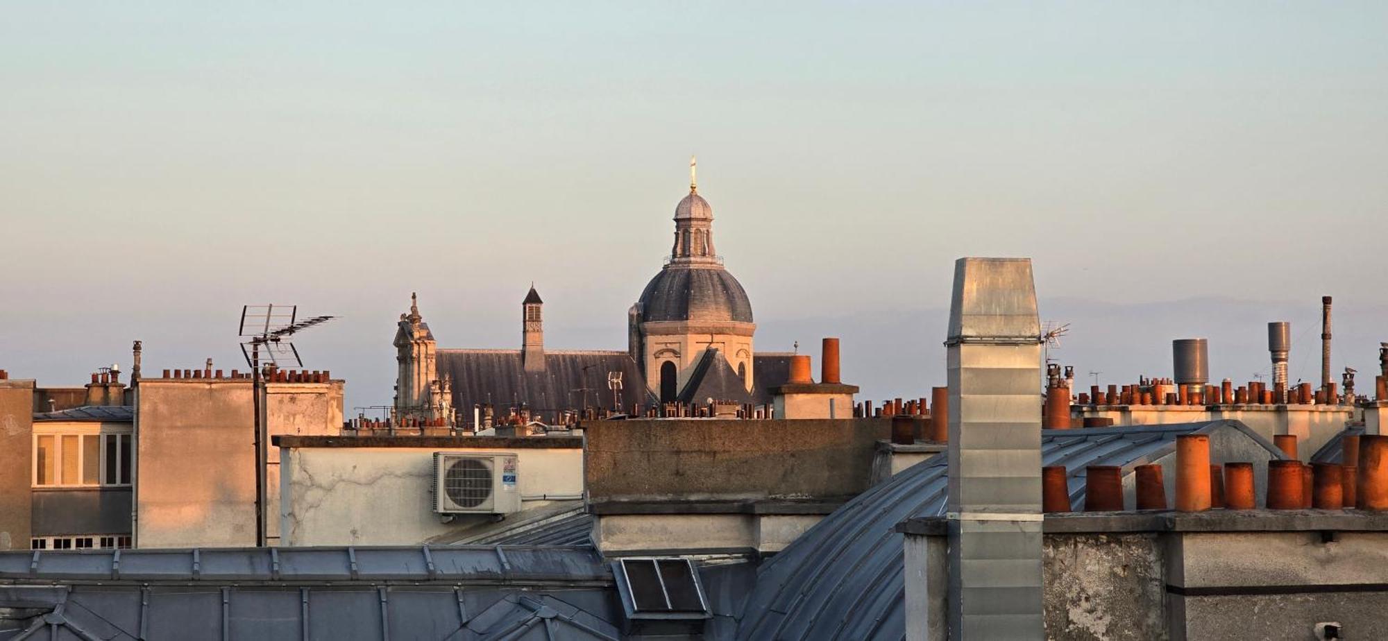 On The Rooftops Of - Marais